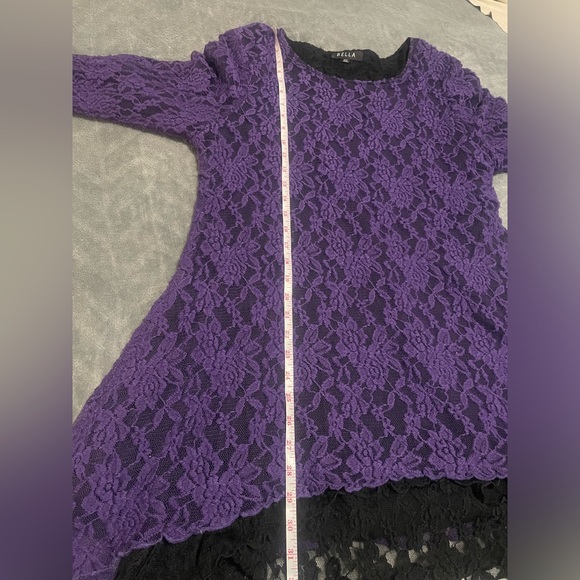 BELLA purple and black lace tunic top. Beautiful and in excellent condition! - Picture 6 of 7